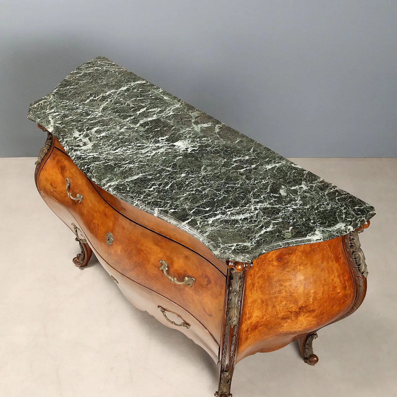 Pair of style dressers, 19th century 10