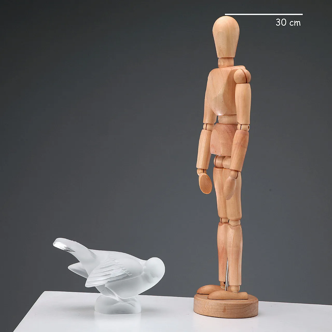 Bird in satin crystal, Manufacture Lalique, 20th century 2