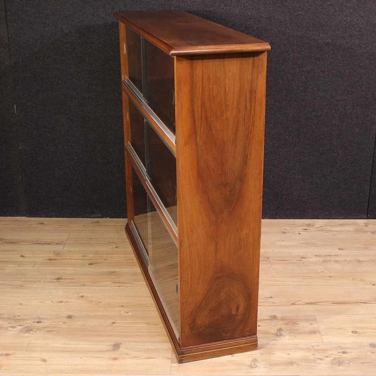 Italian design bookcase with glass doors, 1970s 3