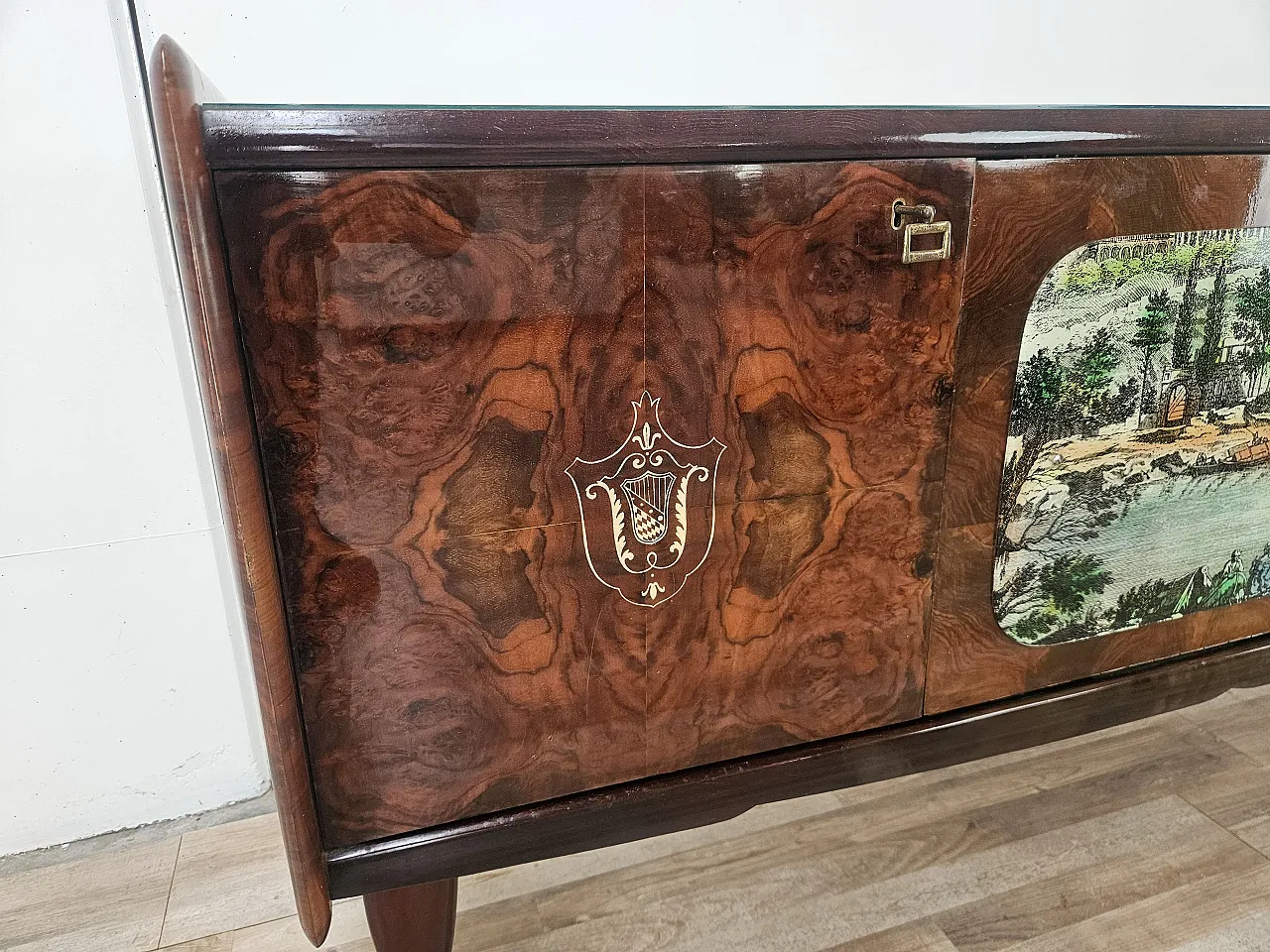 Credenza Mid-Century anni ’50 in mogano con vetro verde acqua 10
