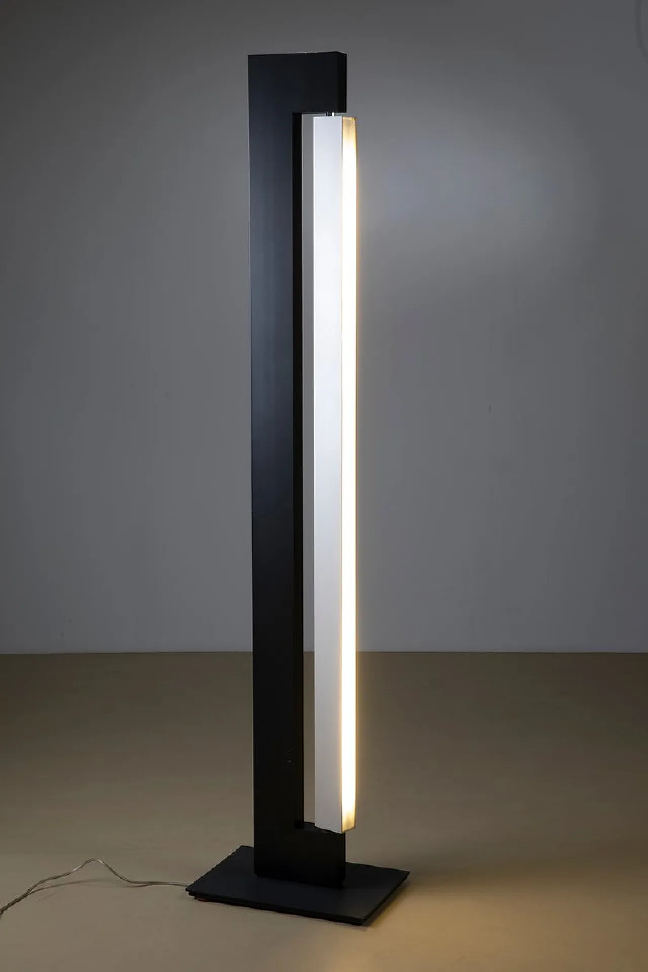 Lampada da terra Ara di Nemo, anni 2000 8