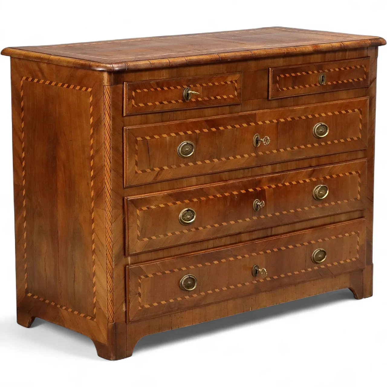 Walnut chest of drawers, 18th century 11