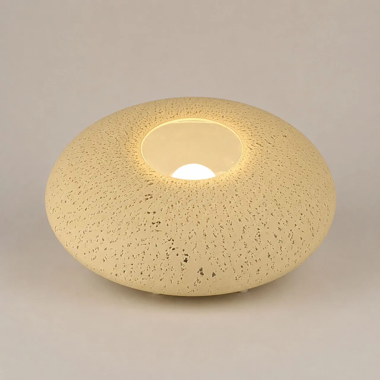 Lampada anni ’70 in vetro di Murano bianco e foglia d’argento 5