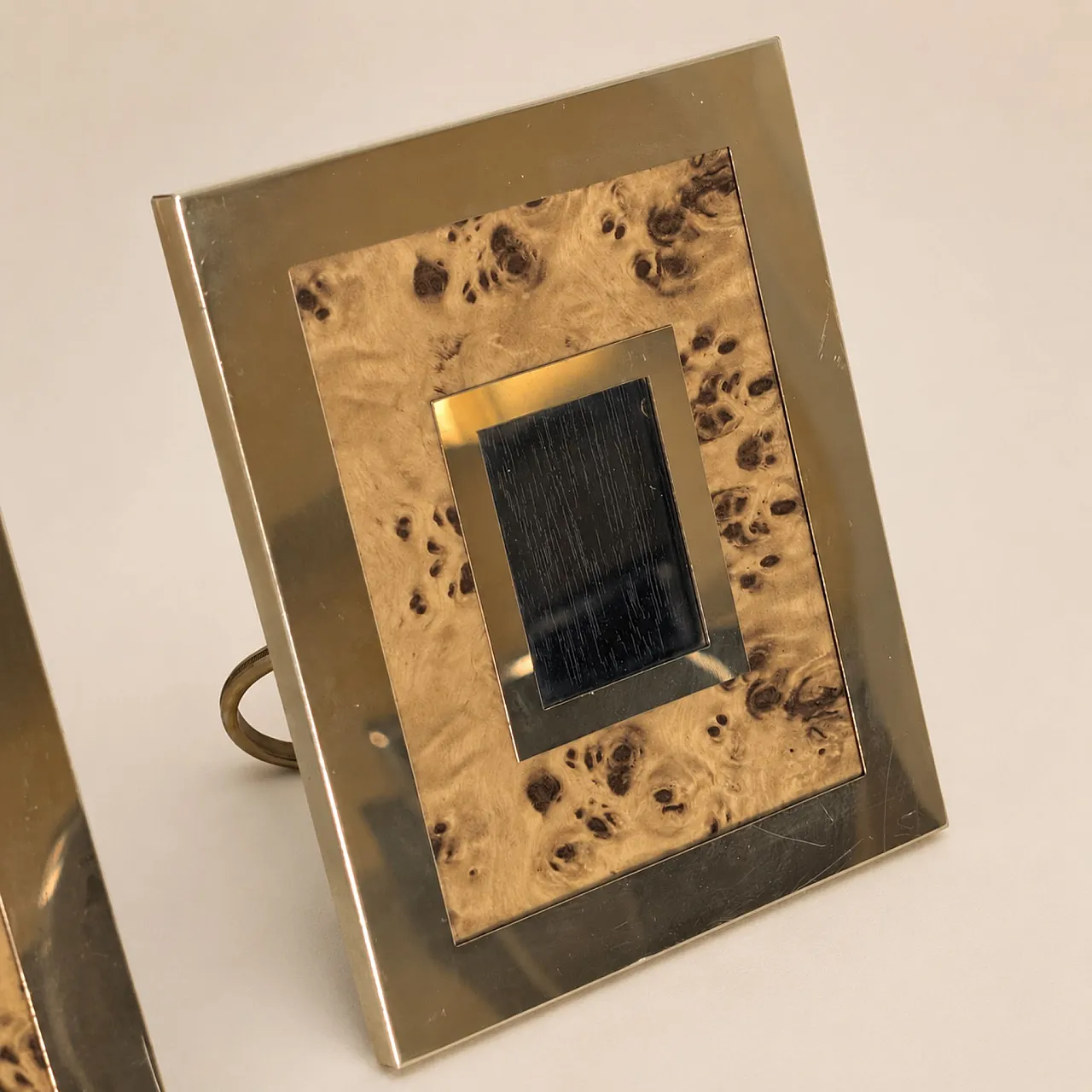 Pair of Willy Rizzo style briar and brass photo frames, 1970s 8