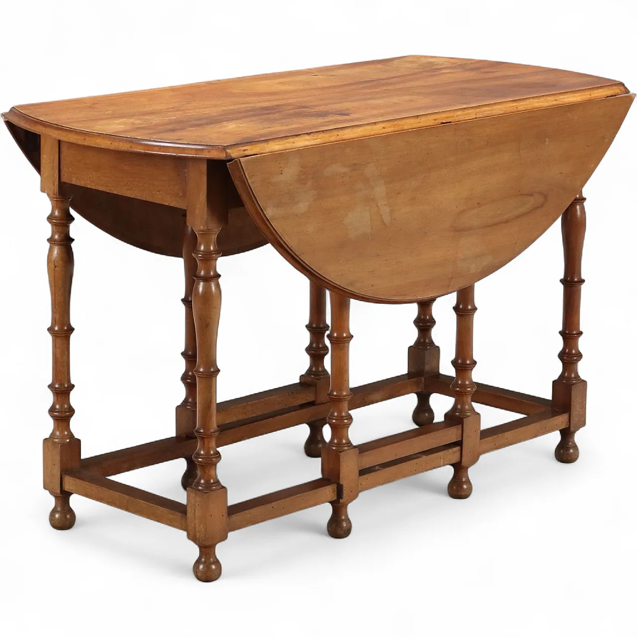 Walnut strip table, 19th century 8
