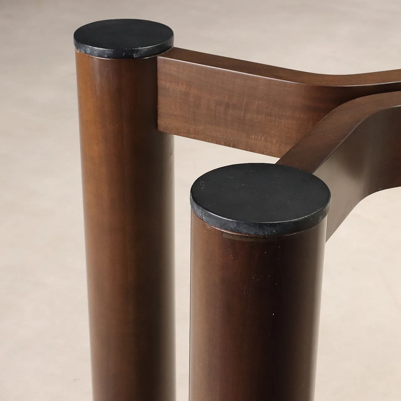 Table in metal and glass, 1980s 8