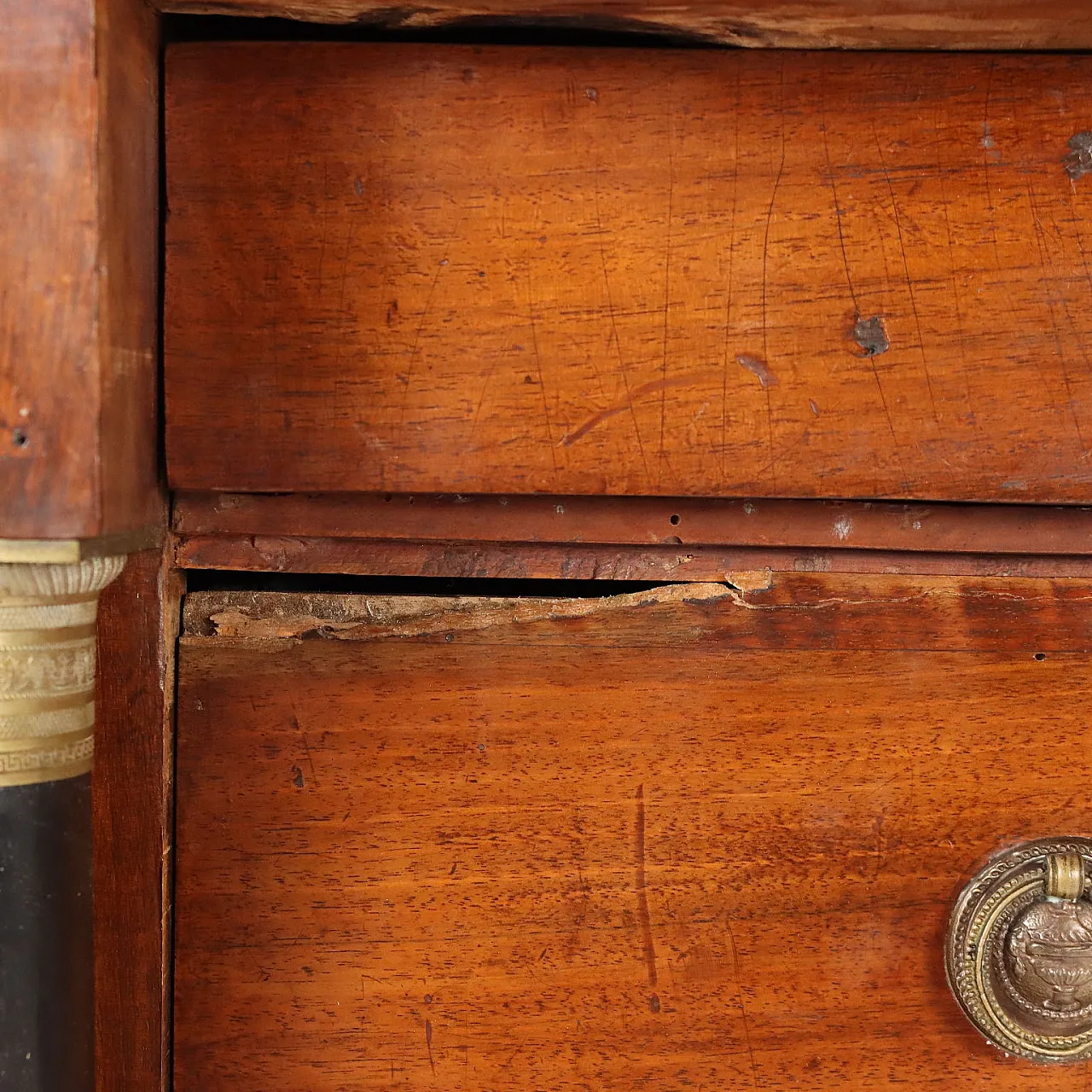 Empire chest of drawers in walnut, 19th century 9
