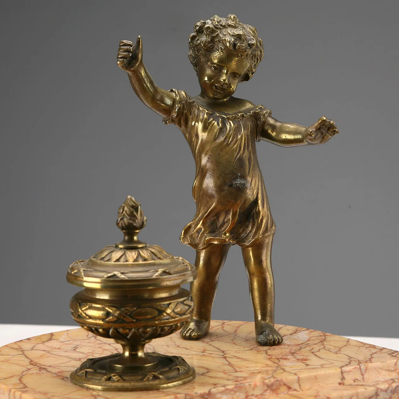 Marble and bronze inkwell, 20th century 7