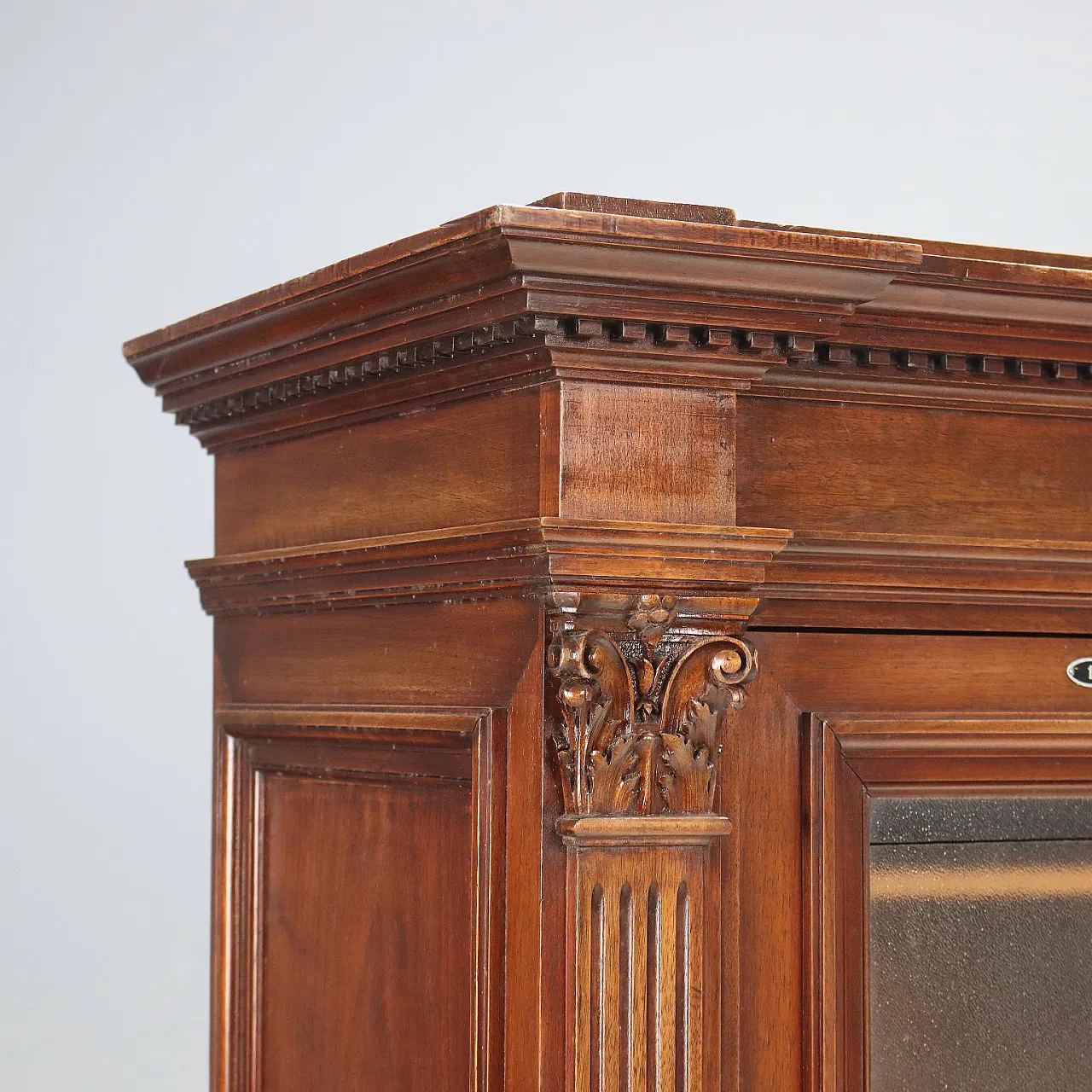 Neo-Renaissance style bookcase, 20th century 6