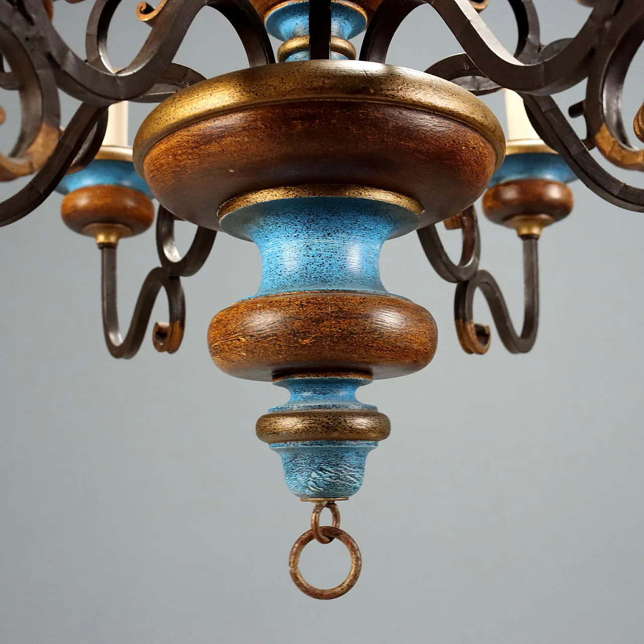 Painted wood chandelier, 20th century 6