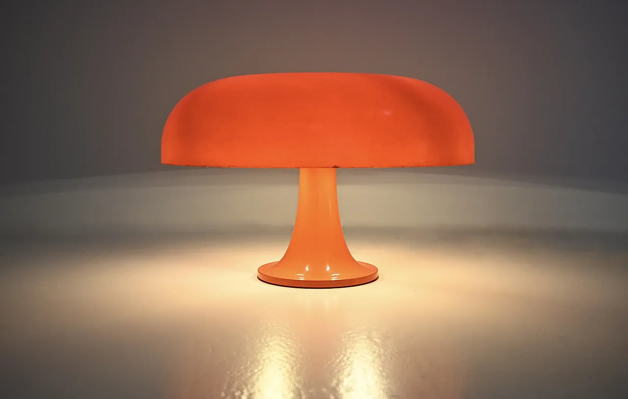 Lampada da tavolo "Nesso" di Giancarlo Mattioli per Artemide, anni '60, 1a modifica 2