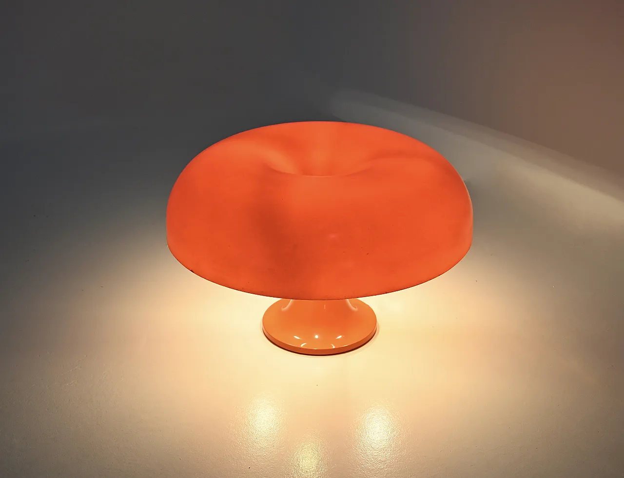 Lampada da tavolo "Nesso" di Giancarlo Mattioli per Artemide, anni '60, 1a modifica 4