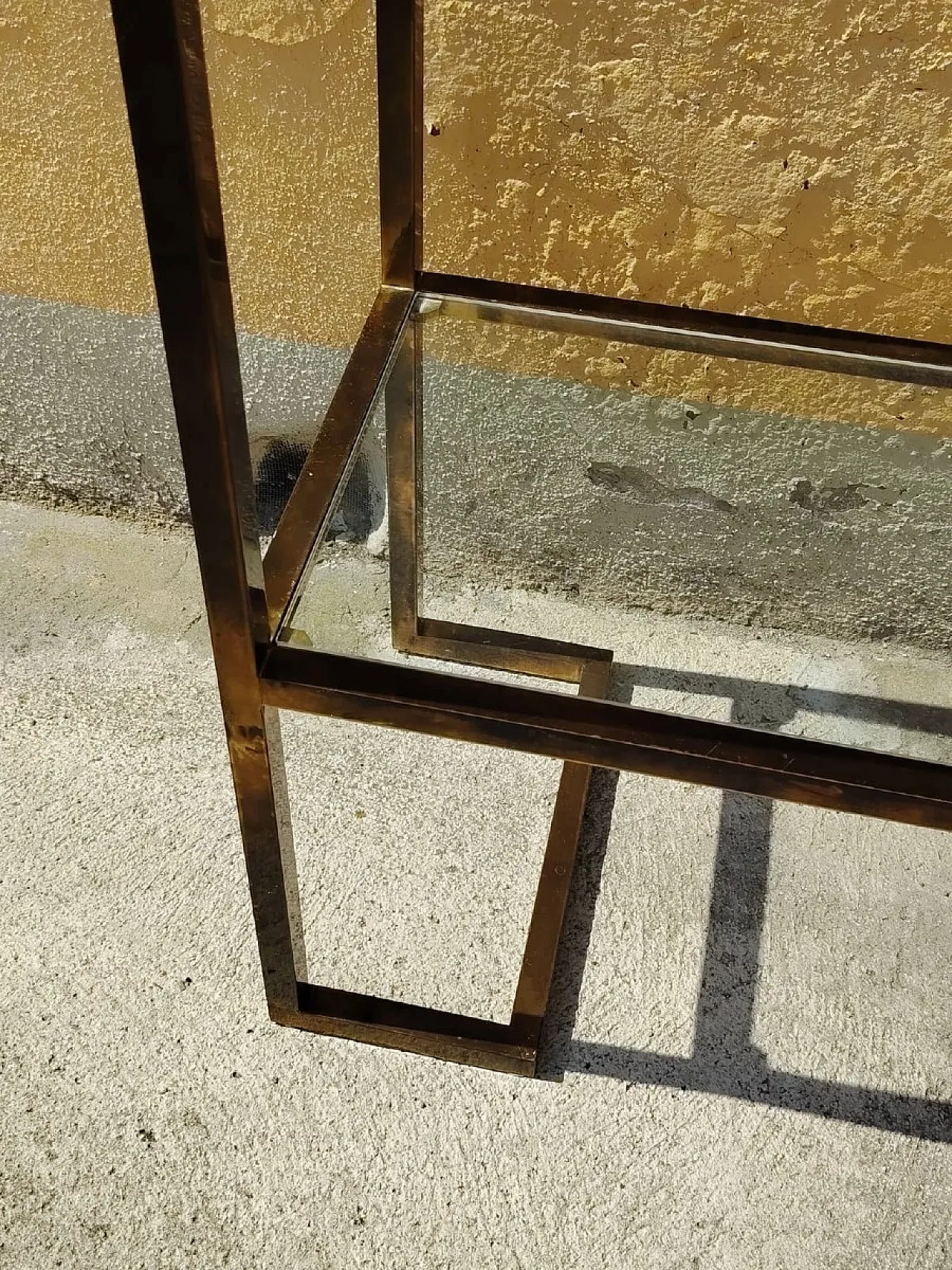 Consolle in ottone brunito, anni '70 5