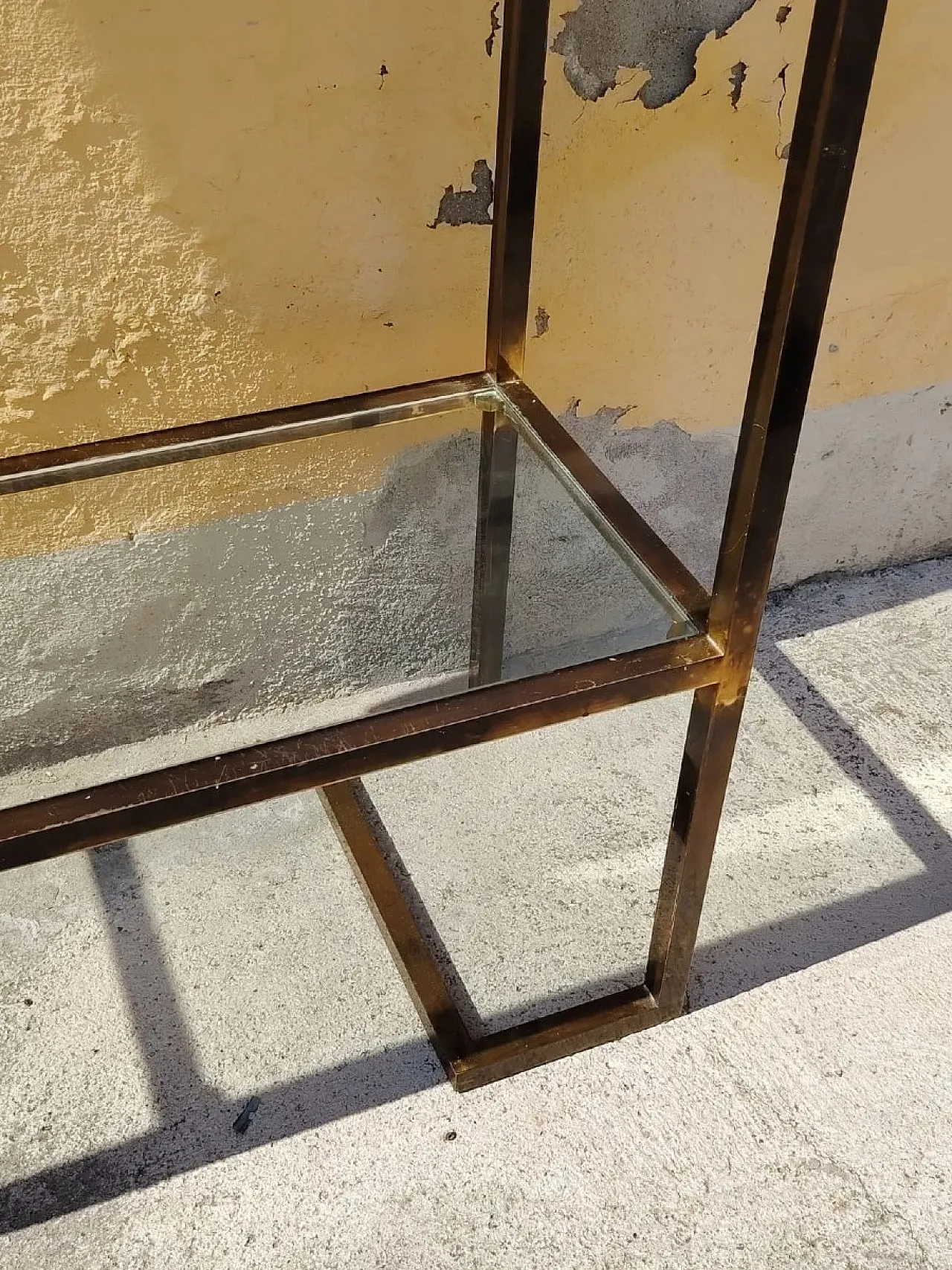 Consolle in ottone brunito, anni '70 6