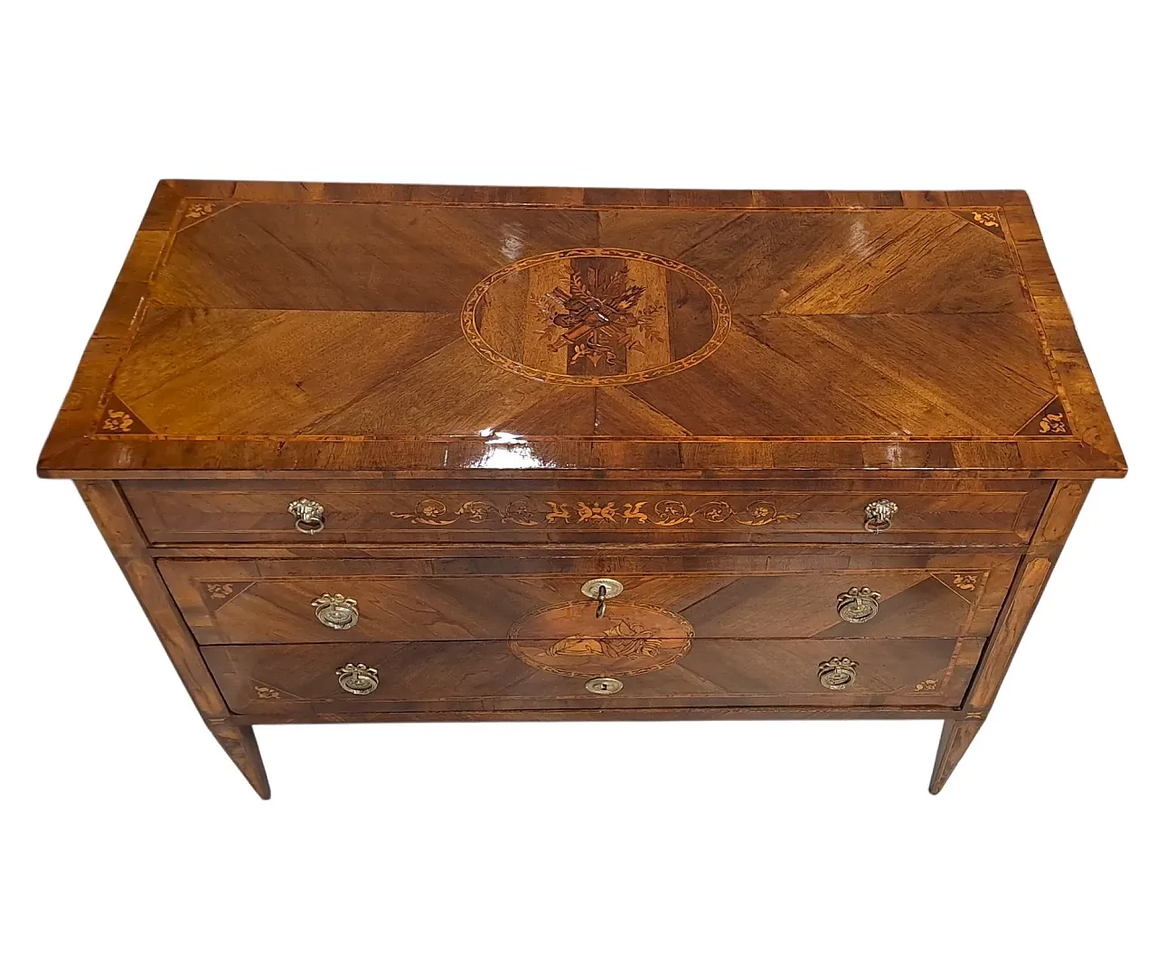 Three-drawer wooden dresser, 19th century 3