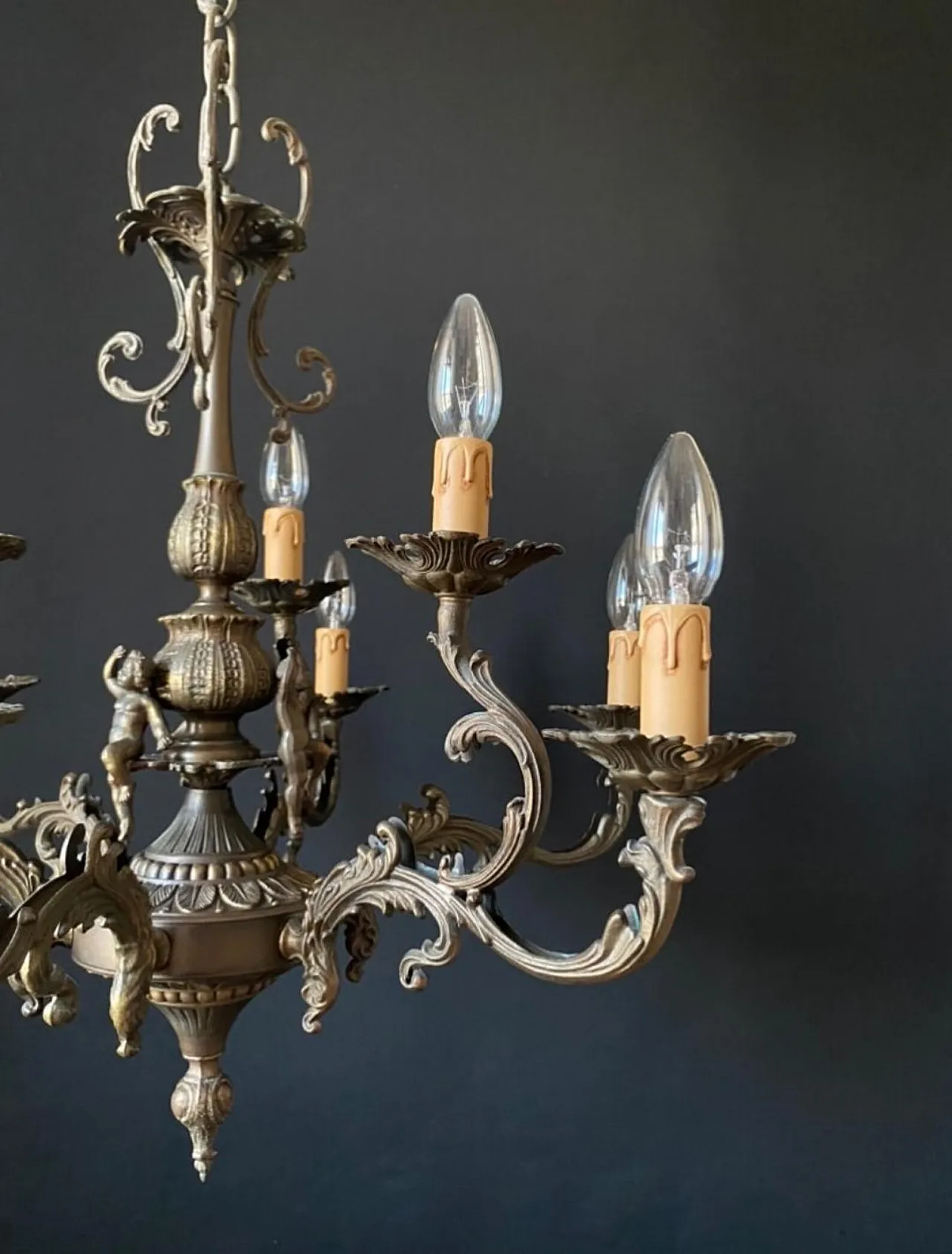 Lampadario in bronzo con Putti, anni '60 2