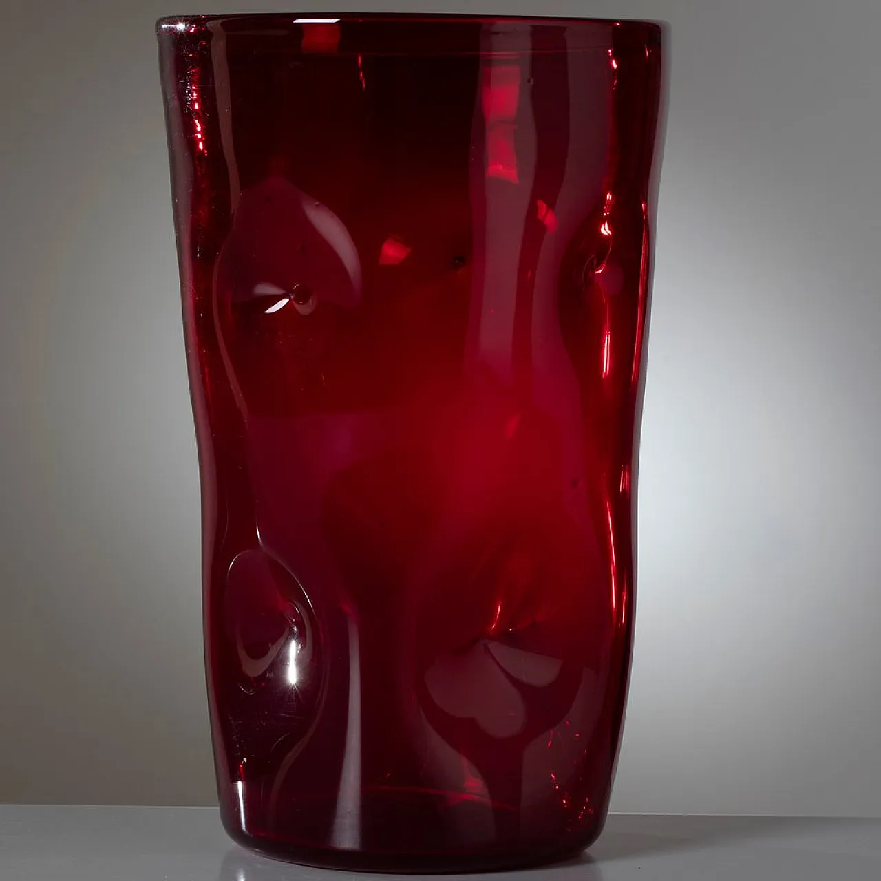 Empoli glass vase in ruby red, 1950s 2