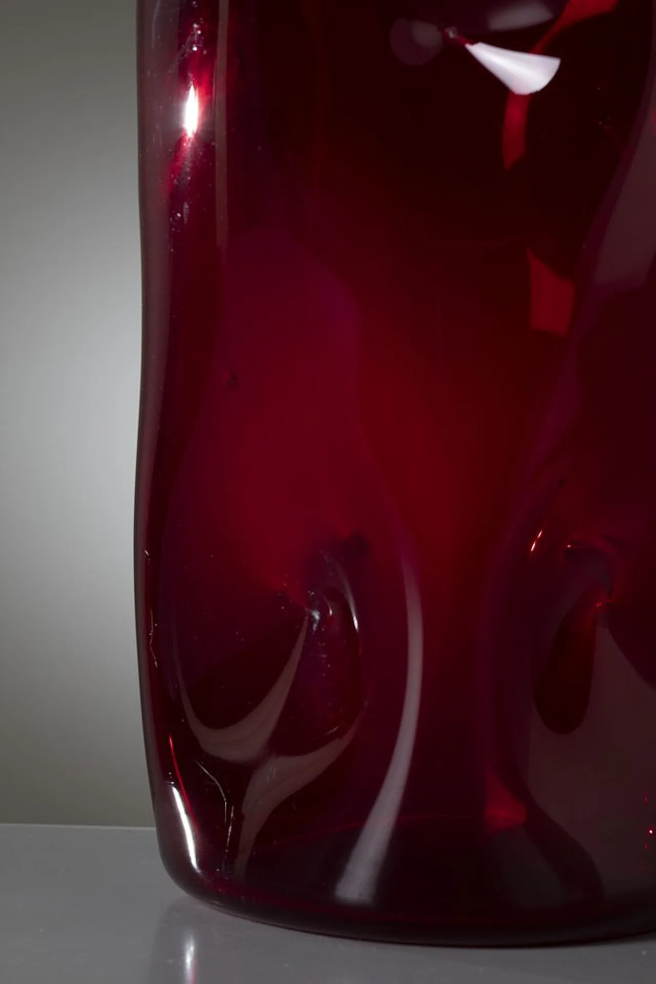 Empoli glass vase in ruby red, 1950s 9