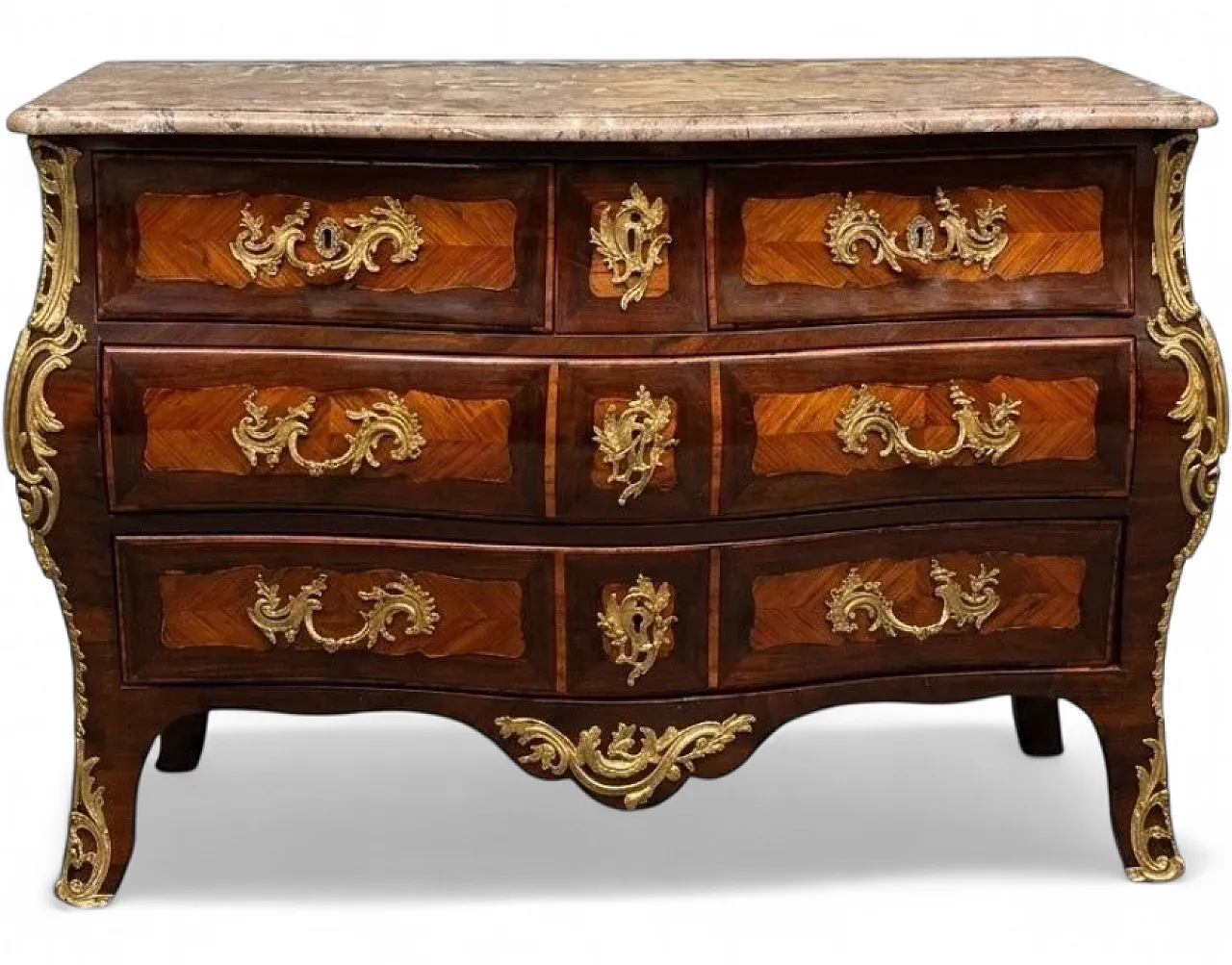 Laminated domed chest of drawers, early 18th century 10