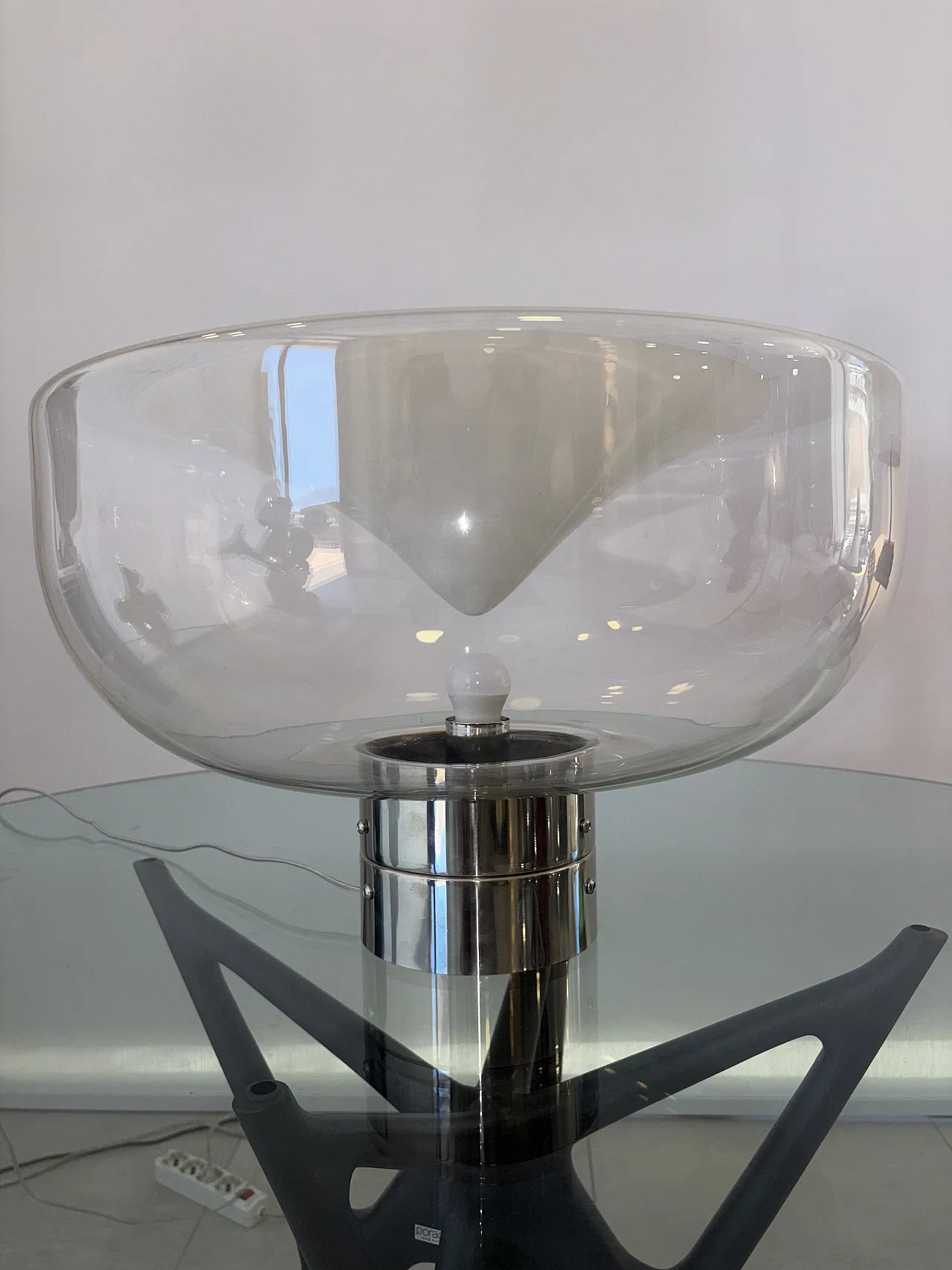 Leucos glass and chromed metal table lamp, 1970s 5