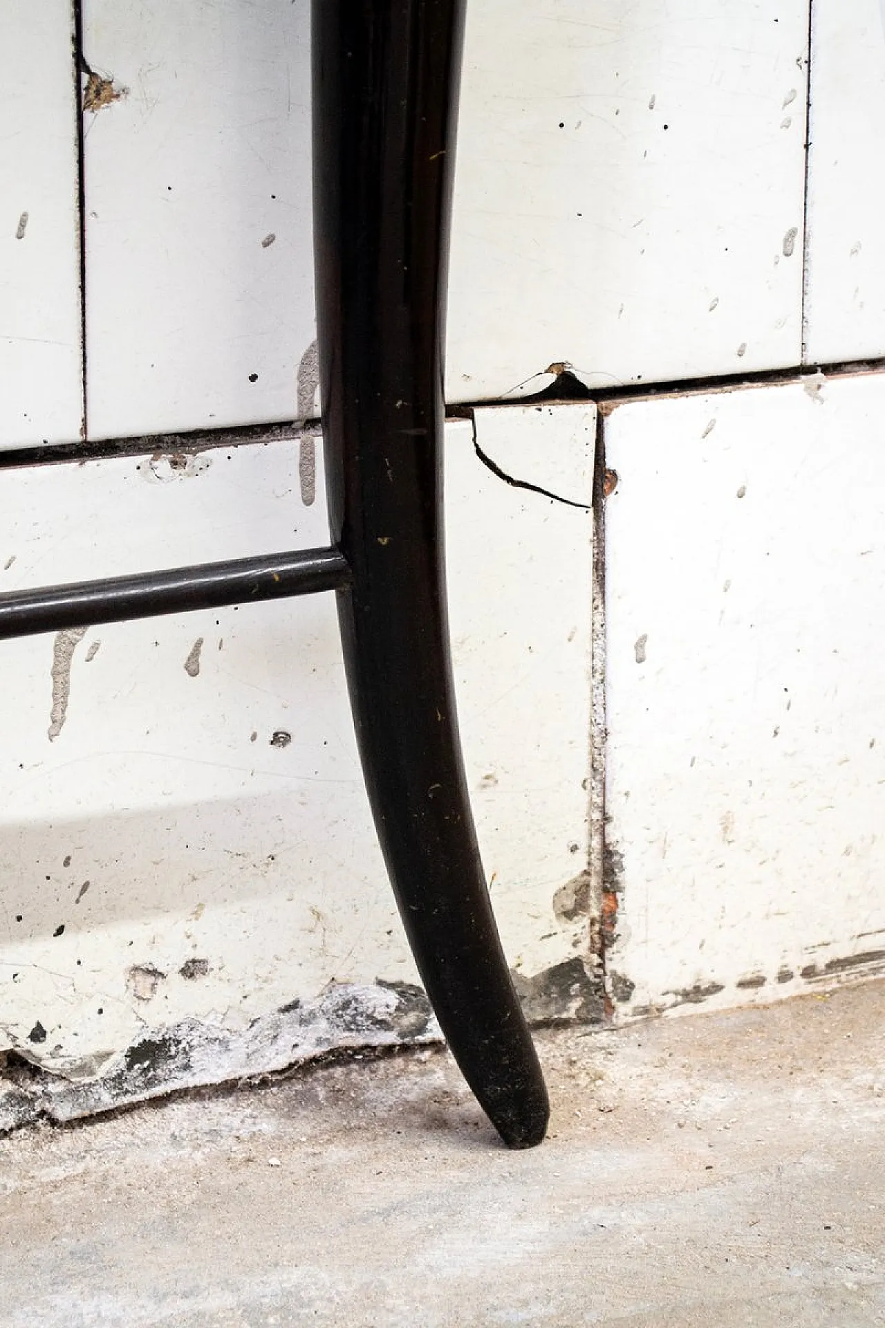 Teak console table attributed to Osvaldo Borsani, 1950s 6