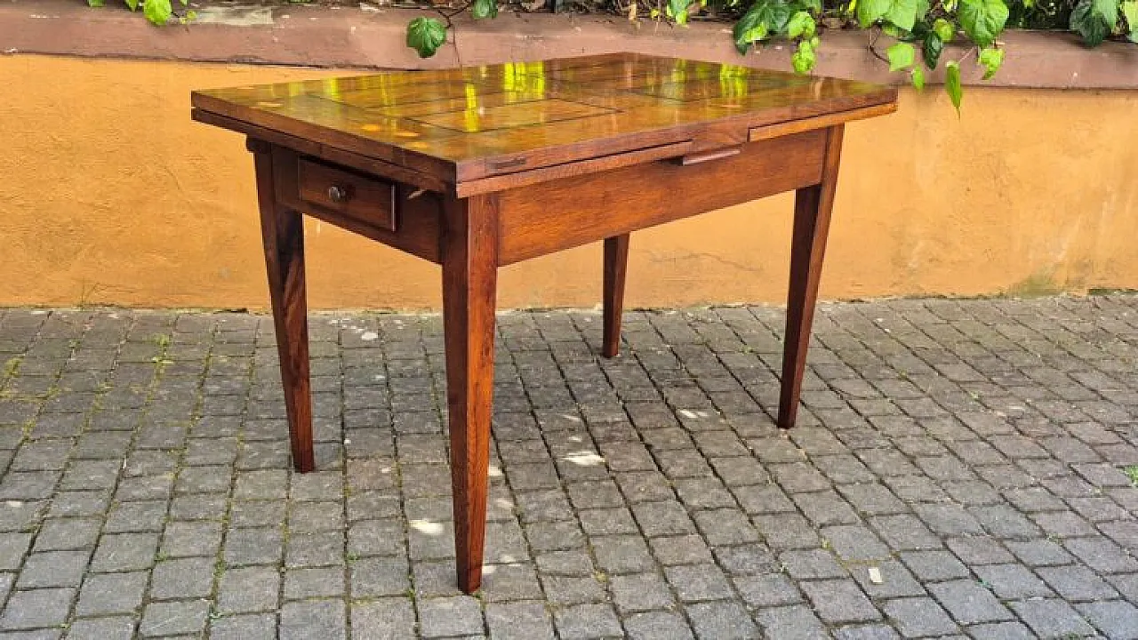 Extendable wooden table with stiletto legs, 19th century 6