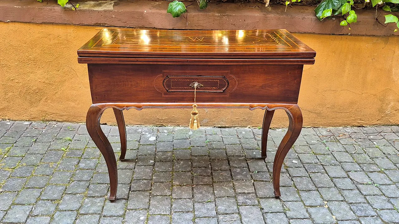Louis XV inlaid game table, 18th century 2