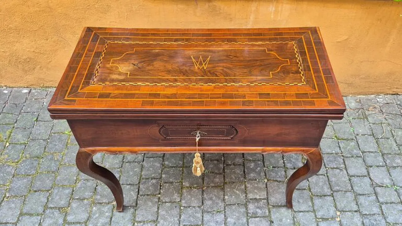 Louis XV inlaid game table, 18th century 3