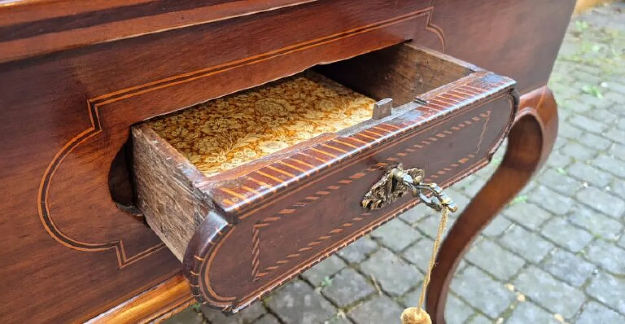 Louis XV inlaid game table, 18th century 4