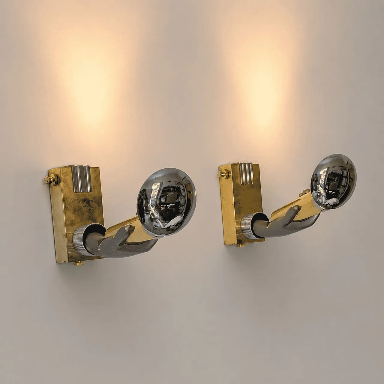 Pair of hand-shaped brass appliques in 1970s Gothic style 12