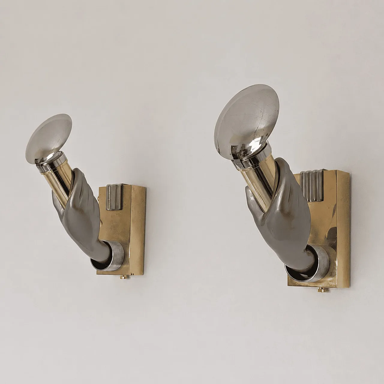 Pair of hand-shaped brass appliques in 1970s Gothic style 13