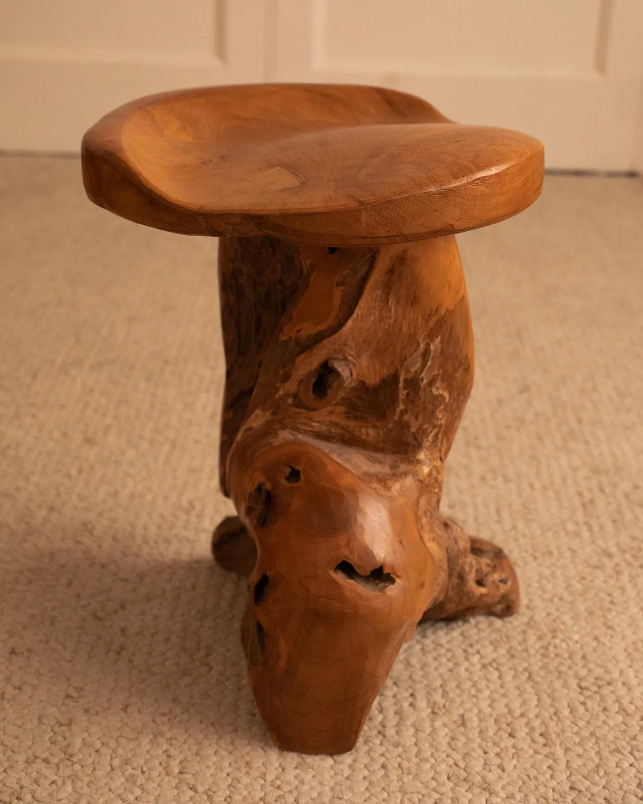 Brutalist stool in wood, 1950s 4
