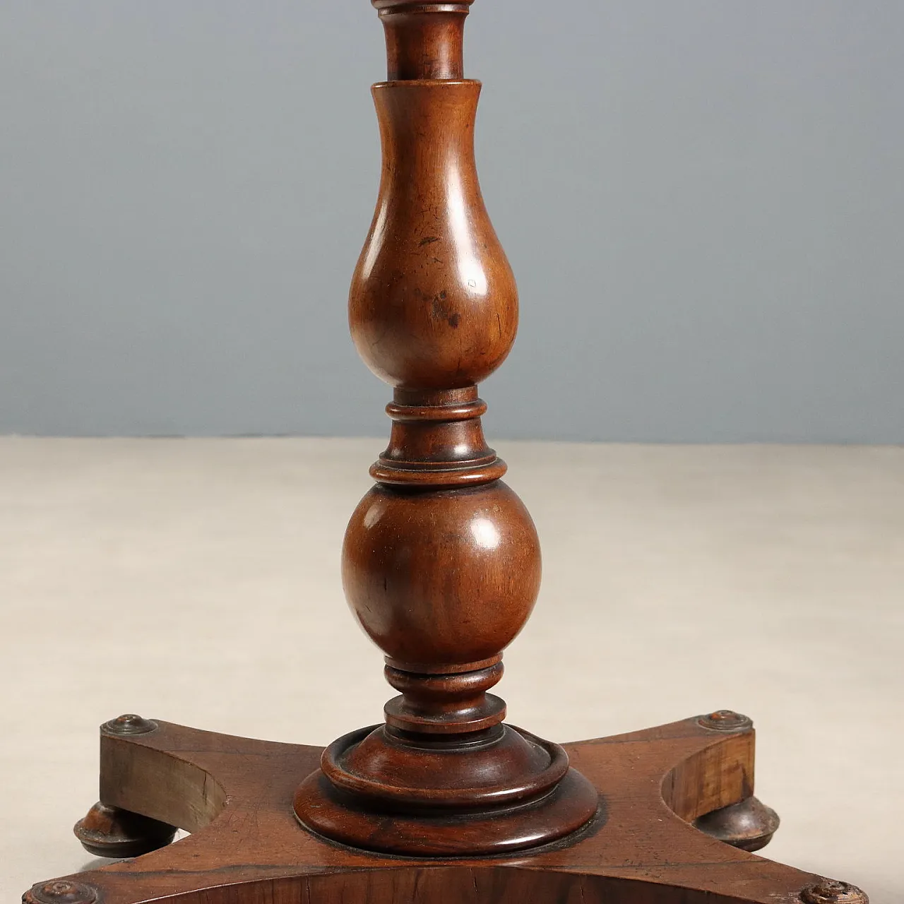 Center table in Indian rosewood, 19th century 9