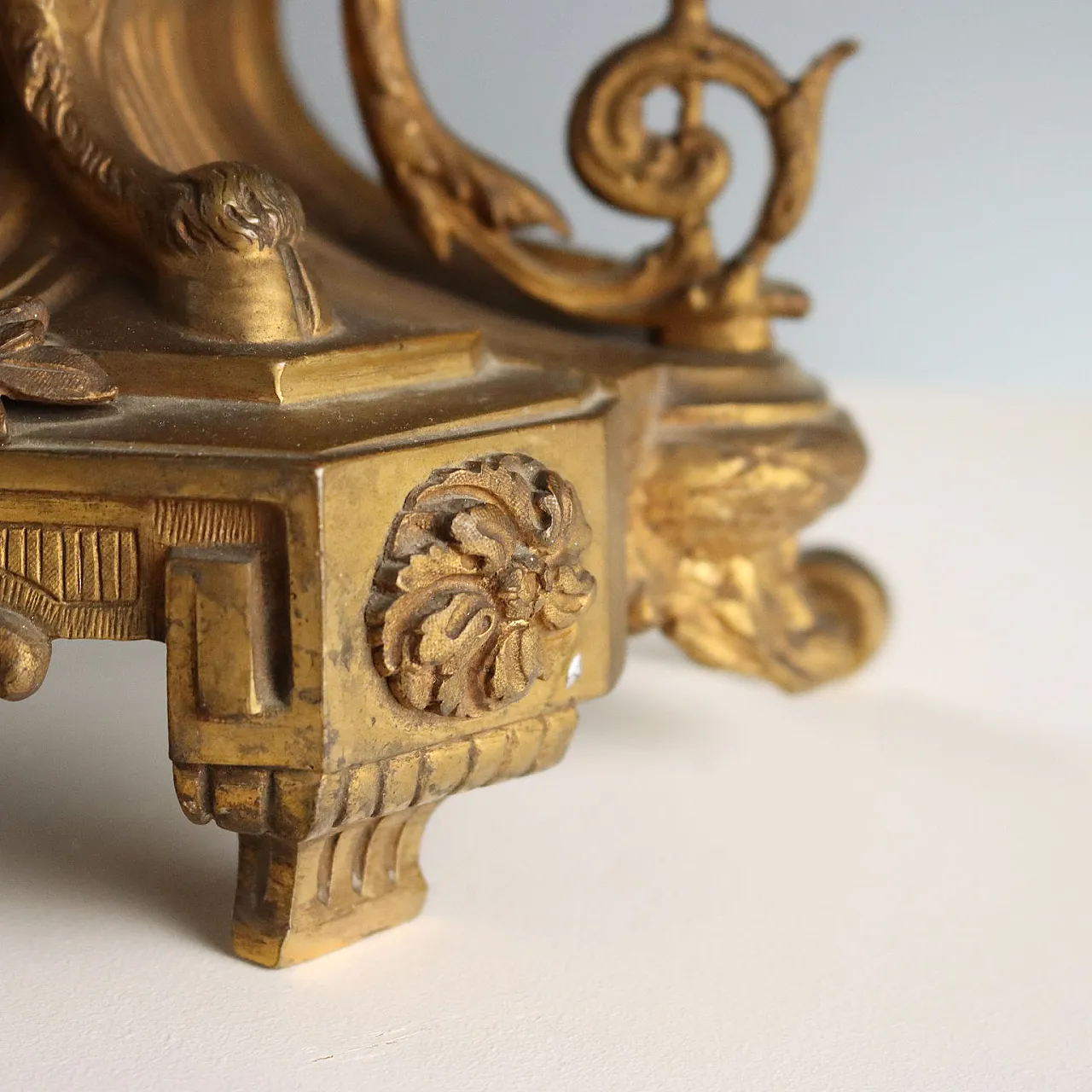Eclectic style mantel clock, 19th century 8