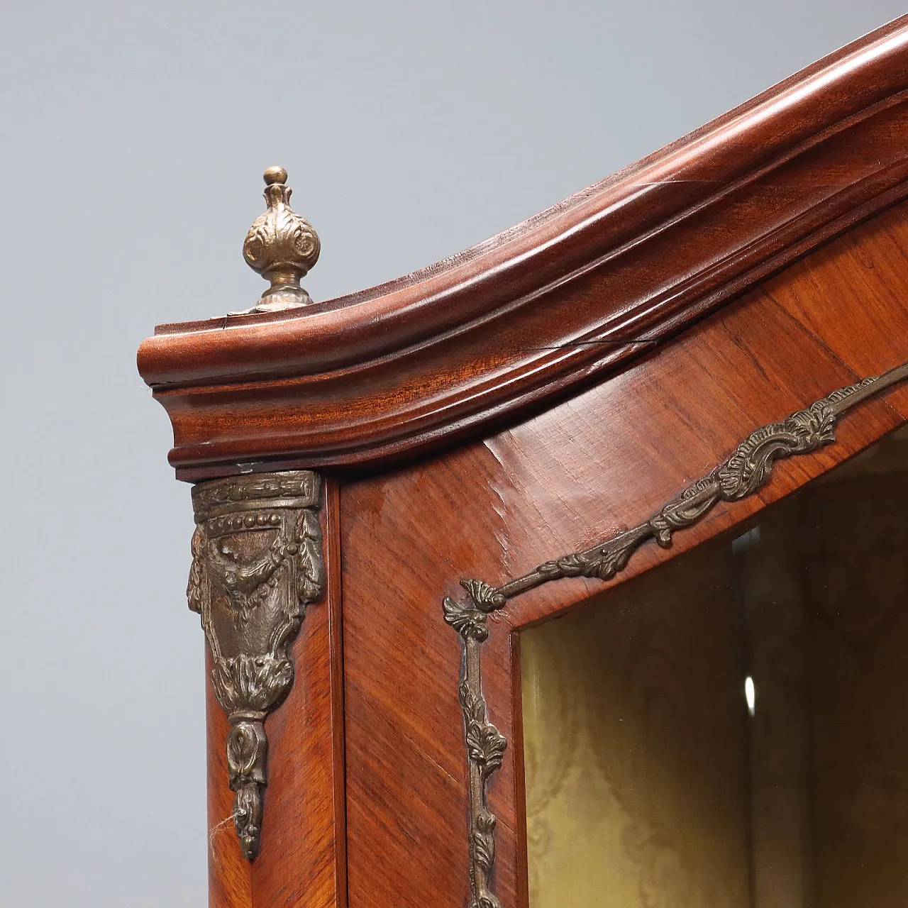 Demi-Lune Napoleon III corner cupboard in Bois de Rose, 19th century 6
