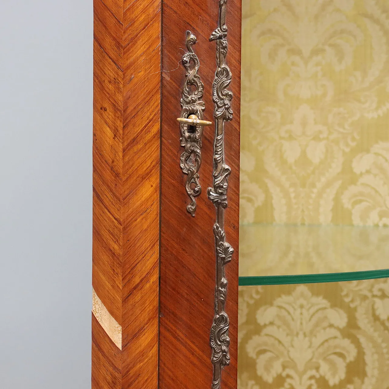 Demi-Lune Napoleon III corner cupboard in Bois de Rose, 19th century 7