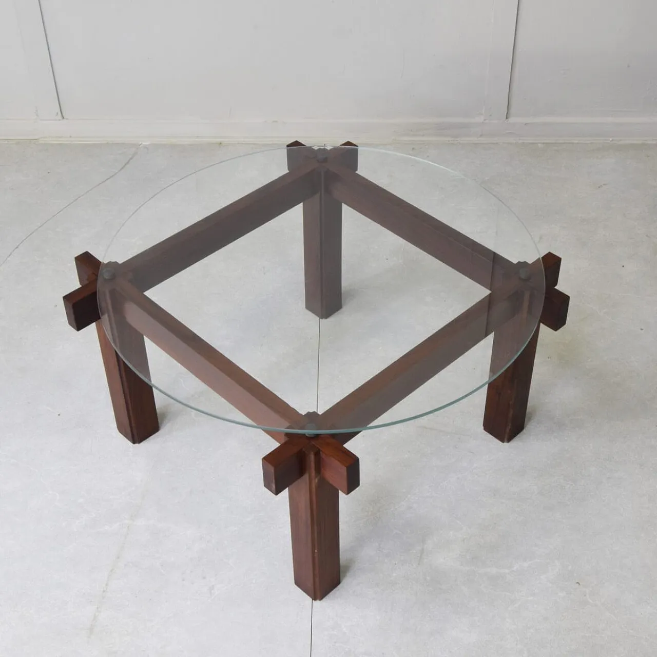 Mid-Century Modern coffee table in glass and teak, 1960s 4
