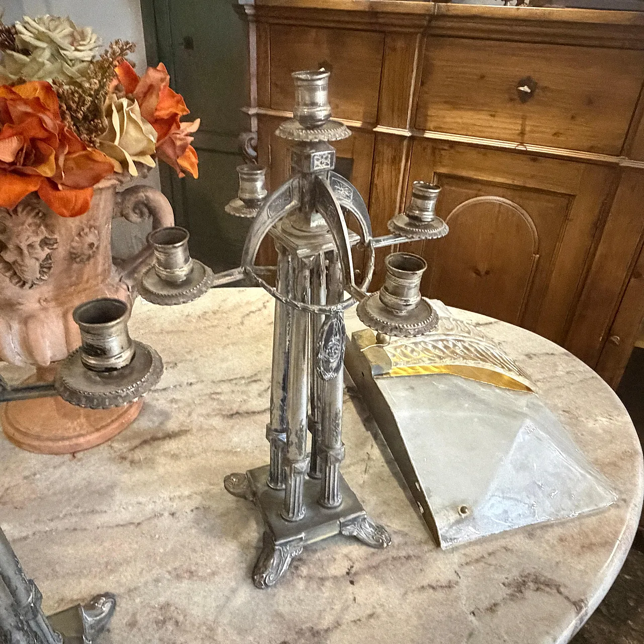 Art Nouveau silver plated five arms German candelabras, 20th century 10