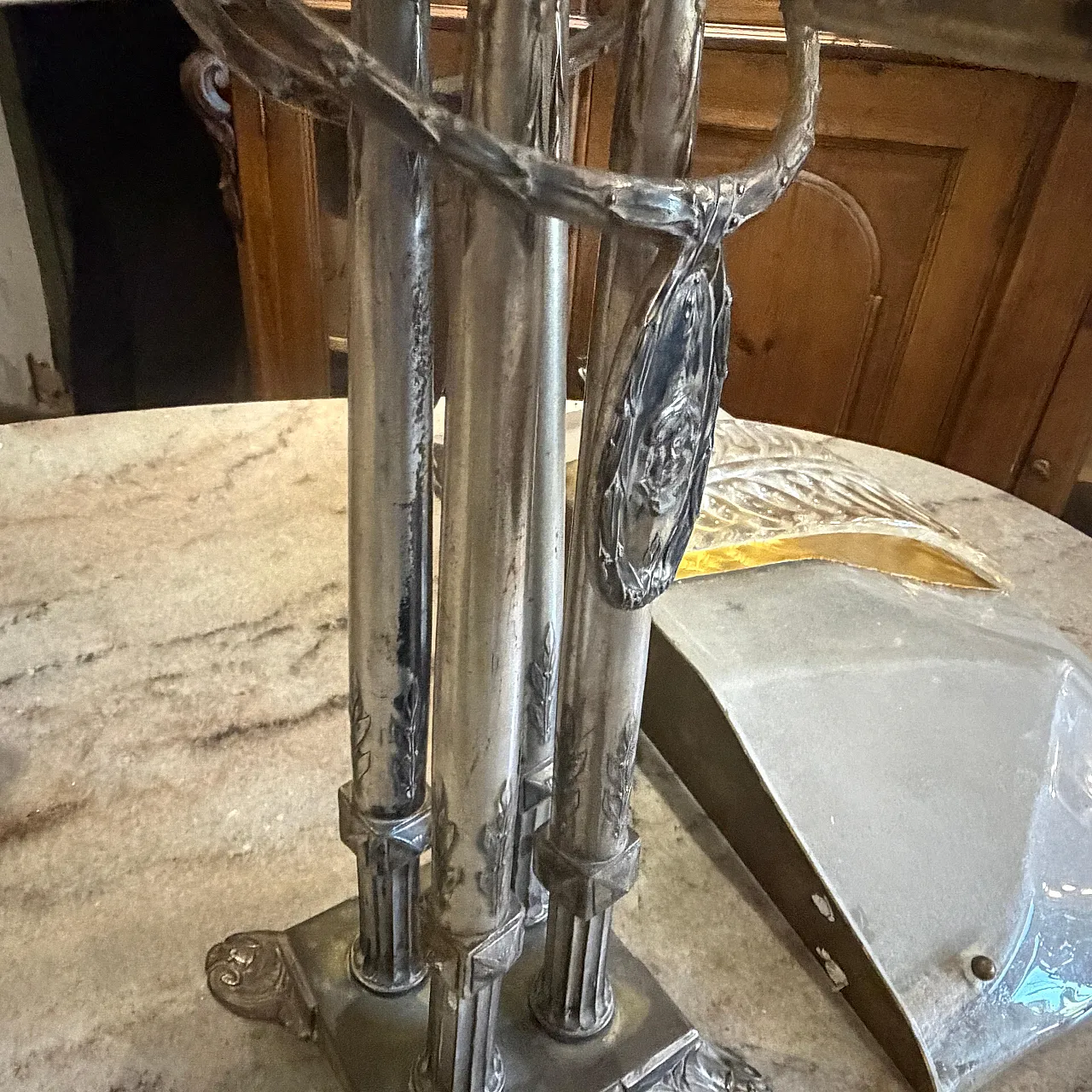 Art Nouveau silver plated five arms German candelabras, 20th century 11