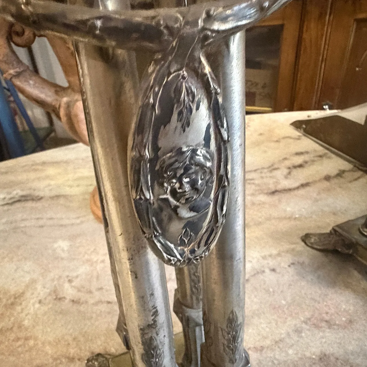 Art Nouveau silver plated five arms German candelabras, 20th century 15