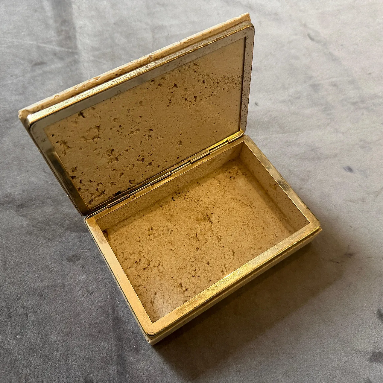 Travertine and brass box by Enzo Mari for f.lli Mannelli, 1970s 3
