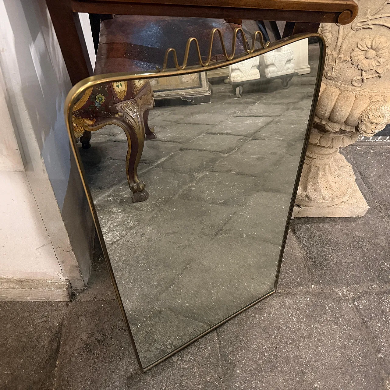 Specchio da parete in ottone massiccio di Gio Ponti, anni '50 3