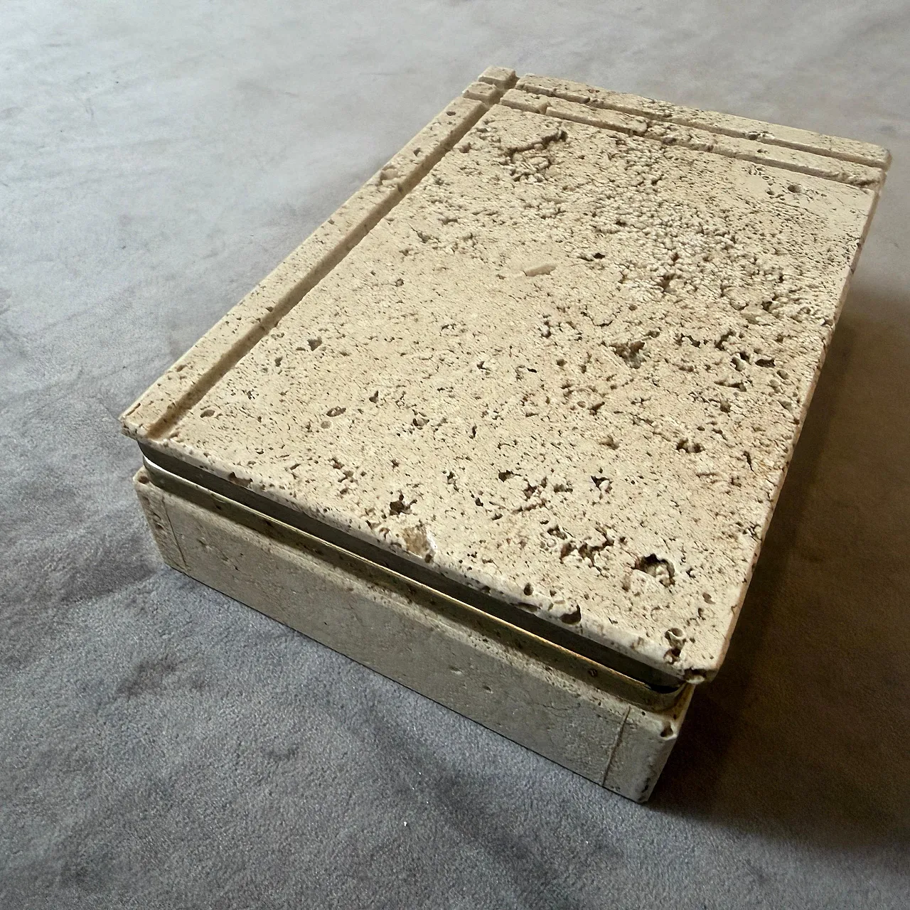 Travertine and brass box by Enzo Mari for f.lli Mannelli, 1970s 4