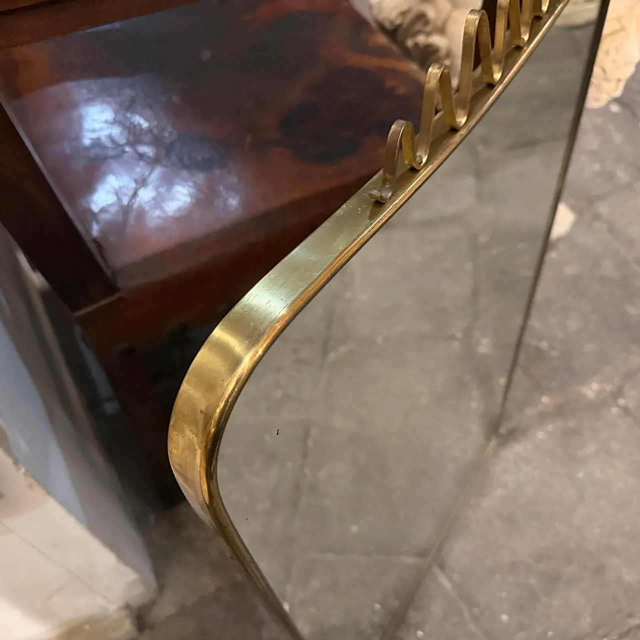 Specchio da parete in ottone massiccio di Gio Ponti, anni '50 4