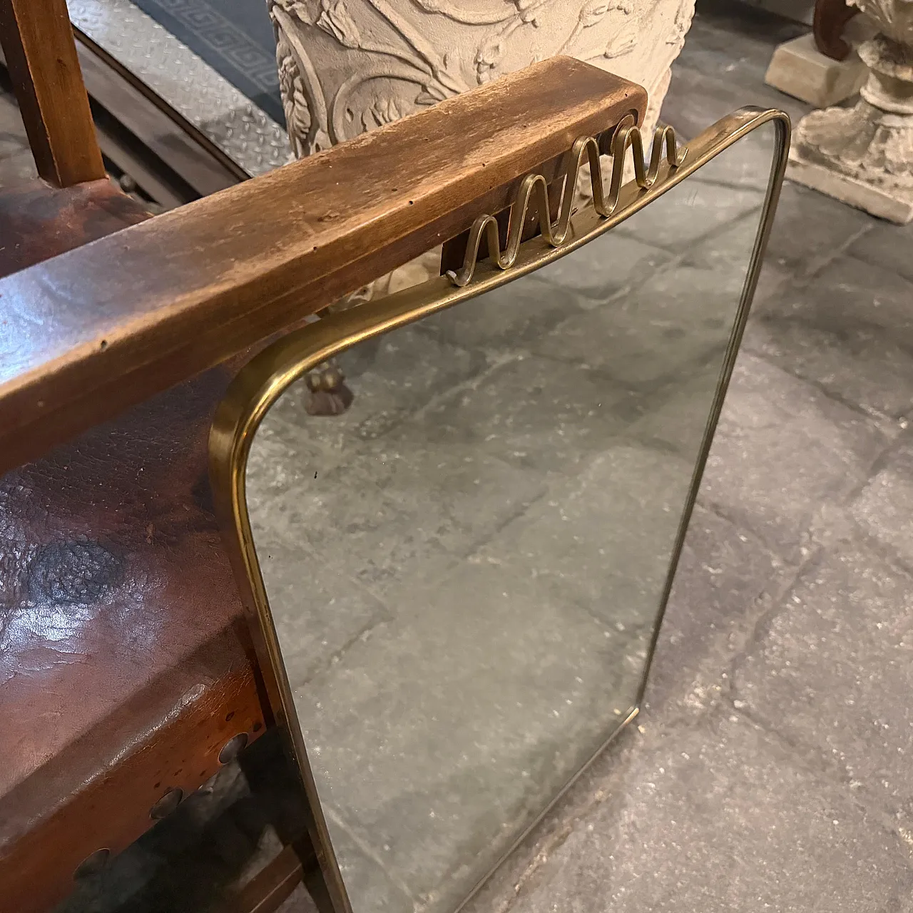 Specchio da parete in ottone massiccio di Gio Ponti, anni '50 11