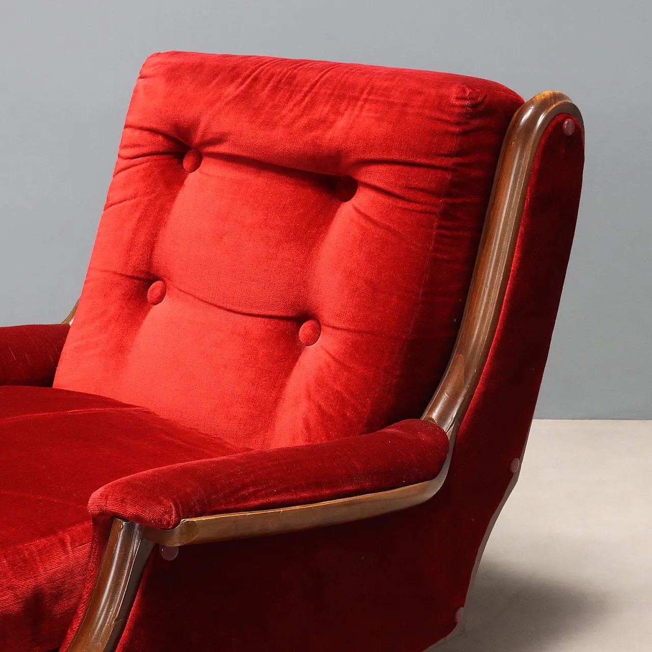 Pair of armchairs in velver, 1970s 3