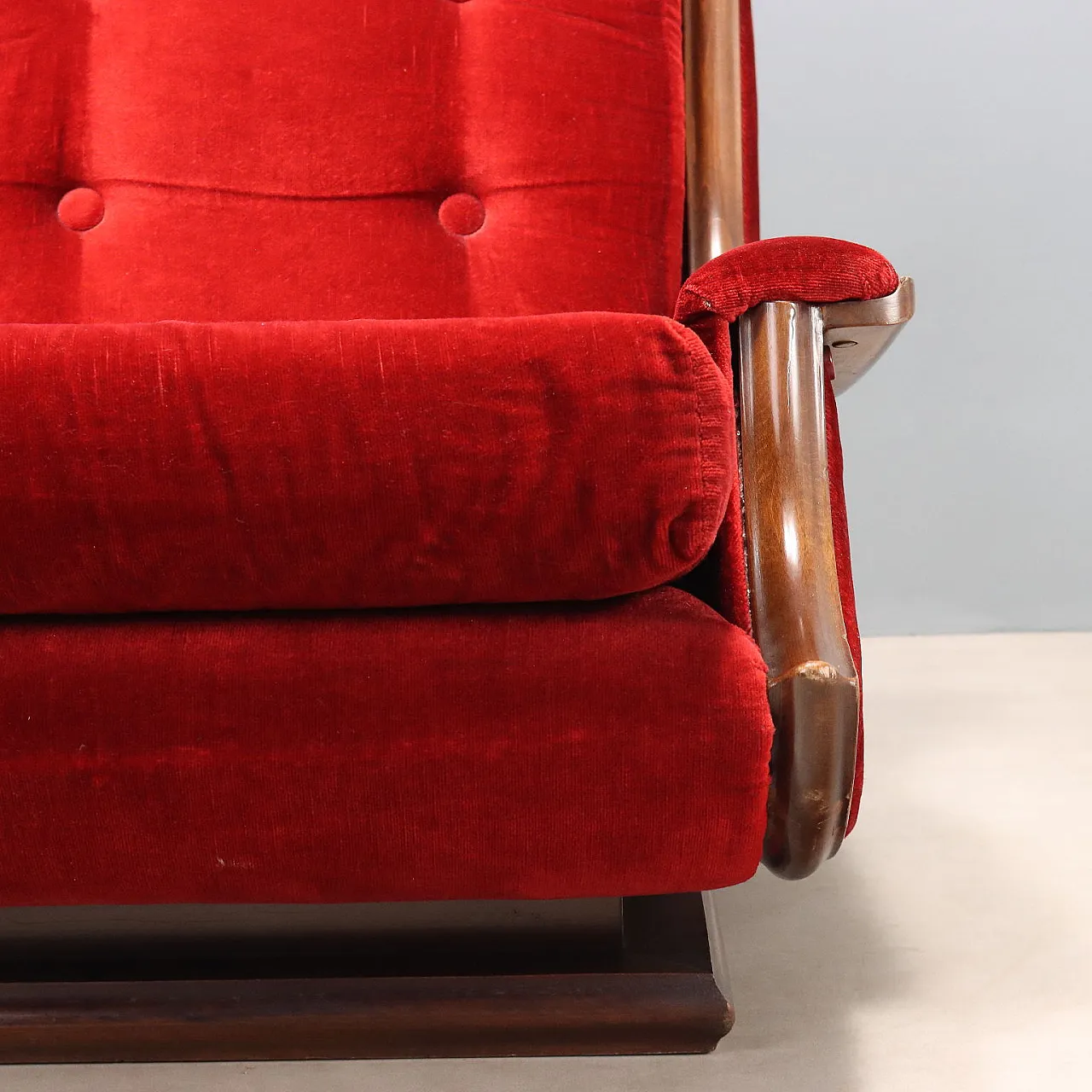 Pair of armchairs in velver, 1970s 5