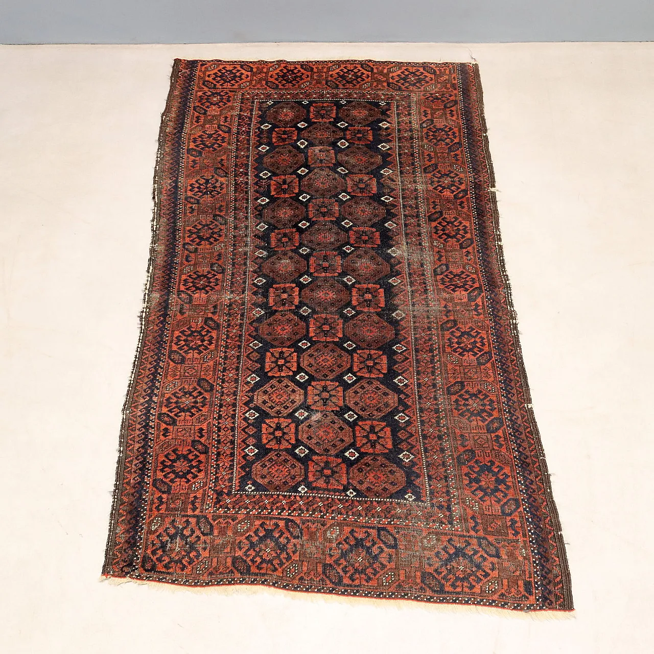 Baluchi rug in cotton and wool, 20th century 3