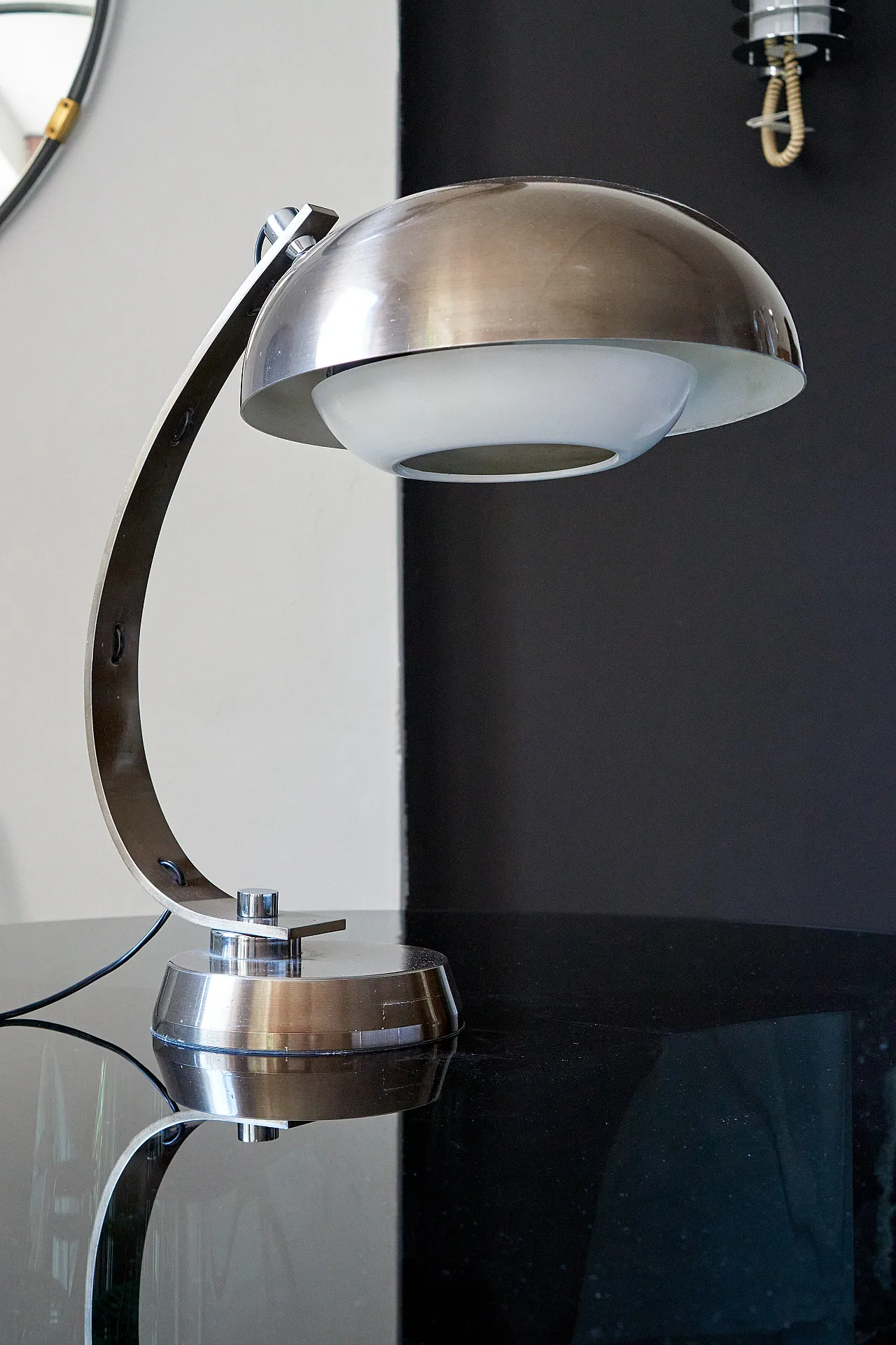 Lampada in metallo bronzato attribuita ad Angelo Lelli,, anni '70 7