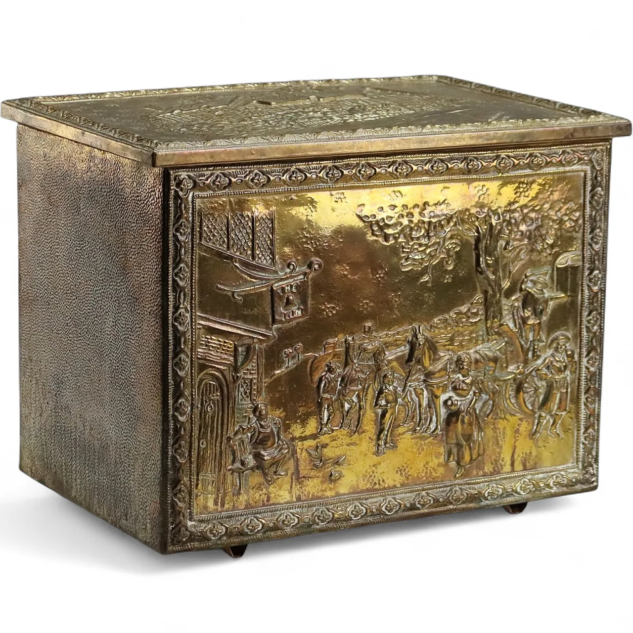 Wooden trunk in embossed sheet metal, 20th century 11